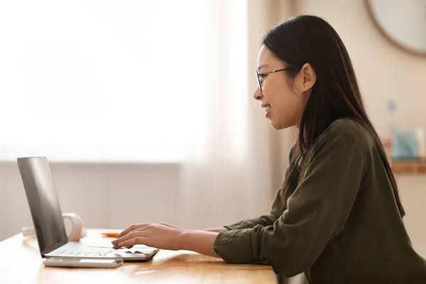 Online Arkadaşlık Sitesi